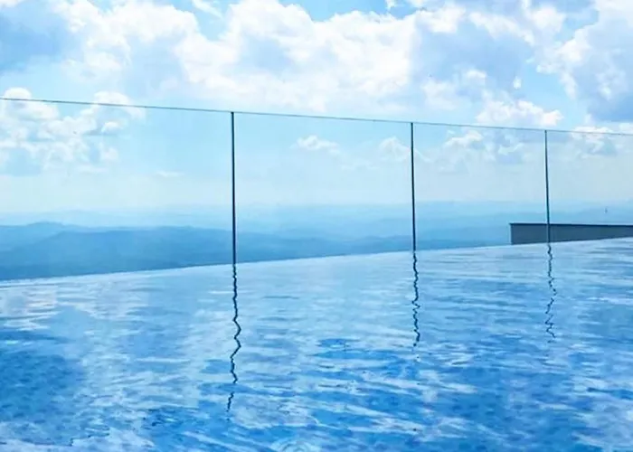 Privat Milmari Κοπαόνικ